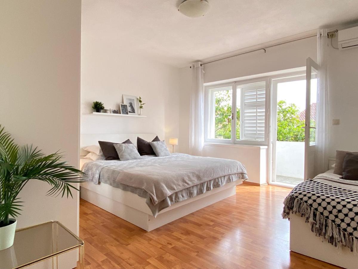 Apartments & Rooms Joy Of Life In Makarska Luaran gambar