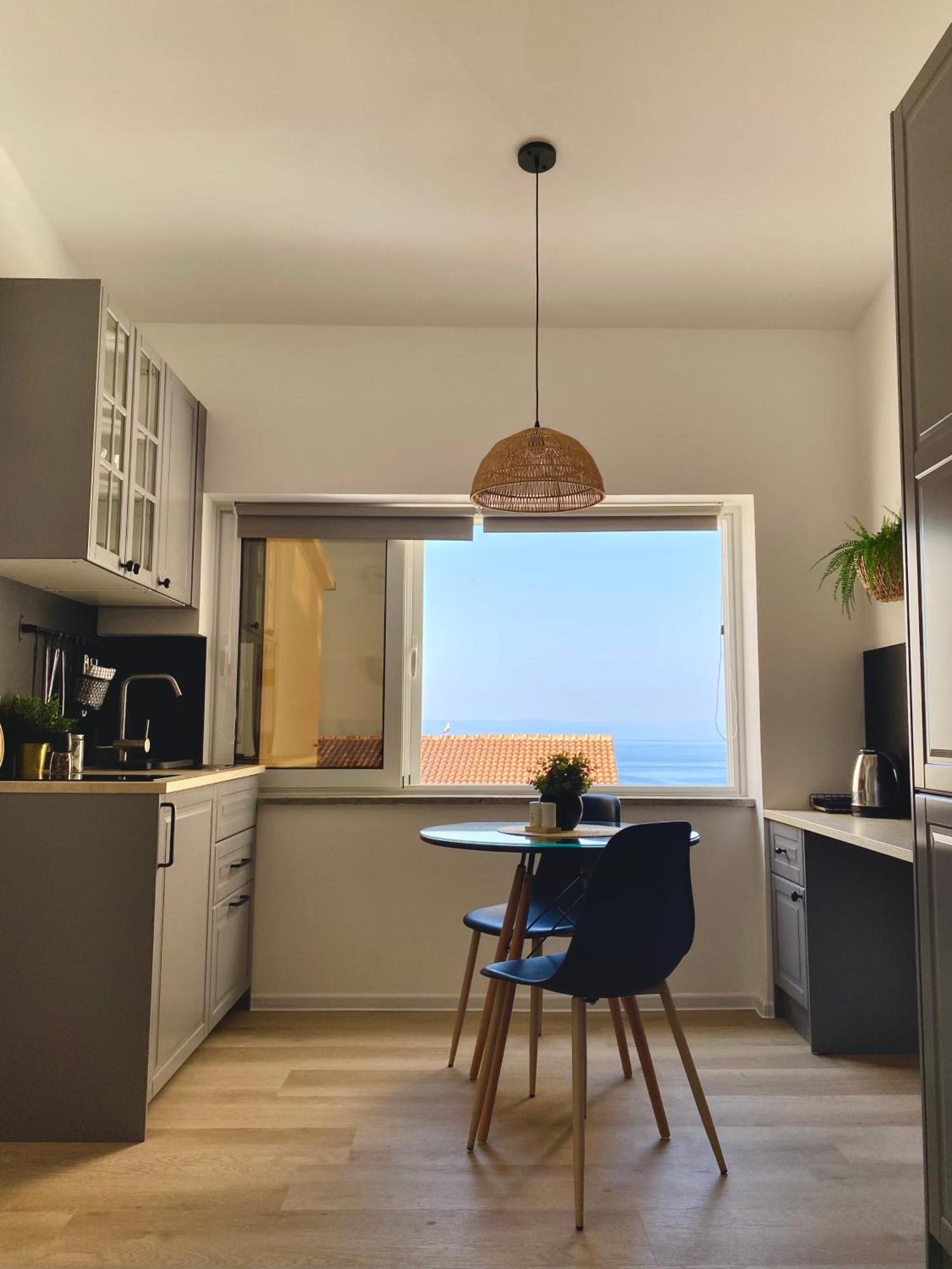 Apartments & Rooms Joy Of Life In Makarska Bilik gambar