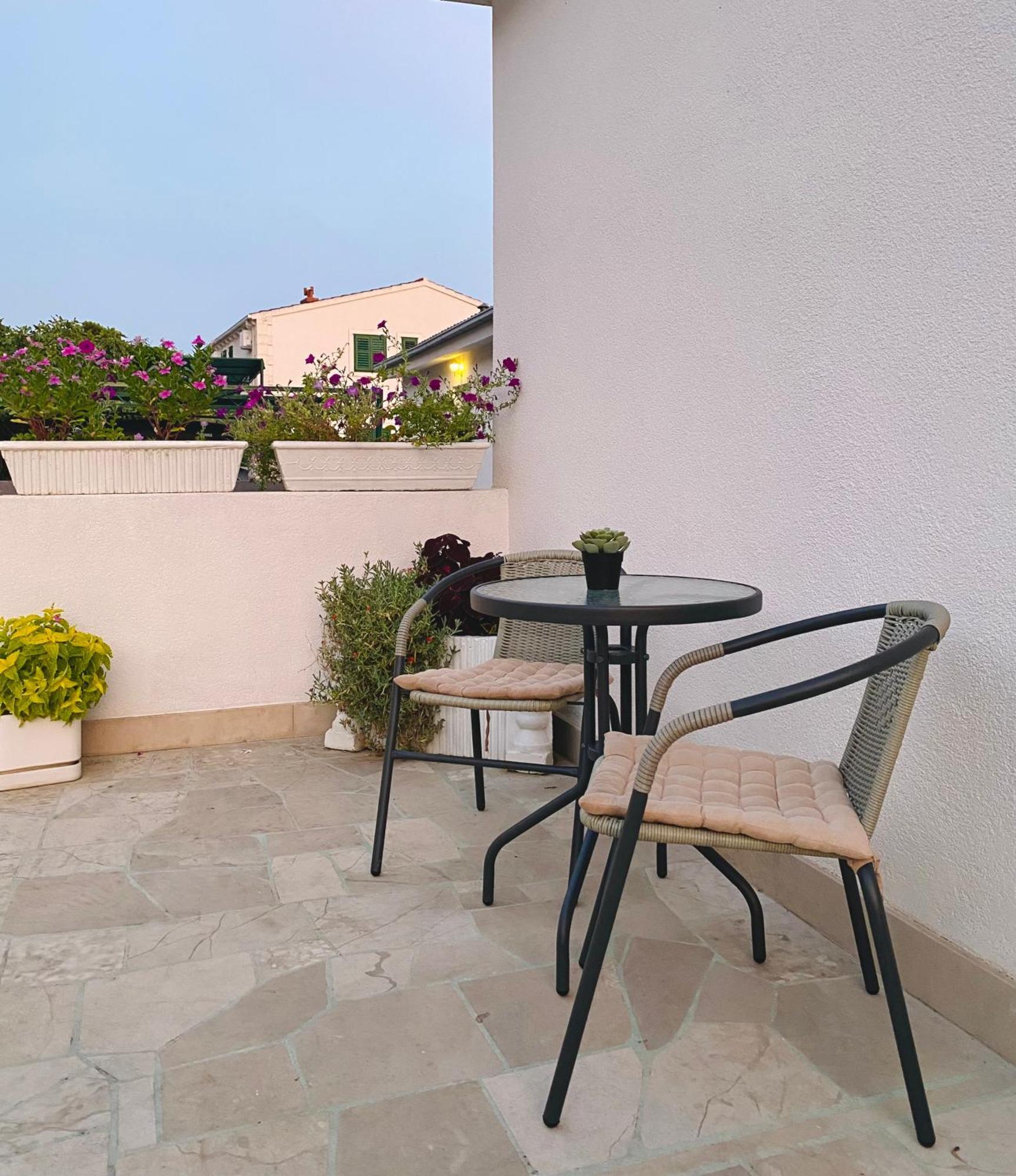 Apartments & Rooms Joy Of Life In Makarska Luaran gambar